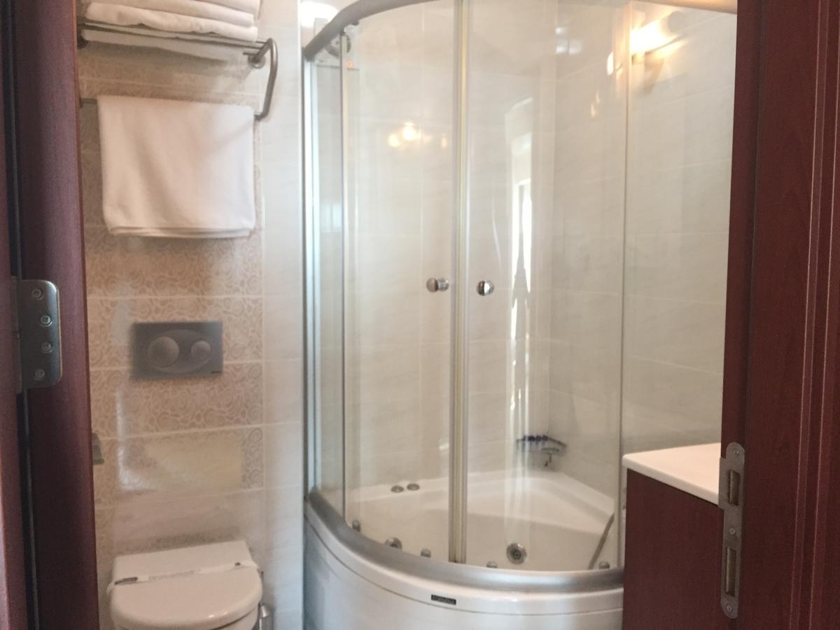 Pen Hotel 3*