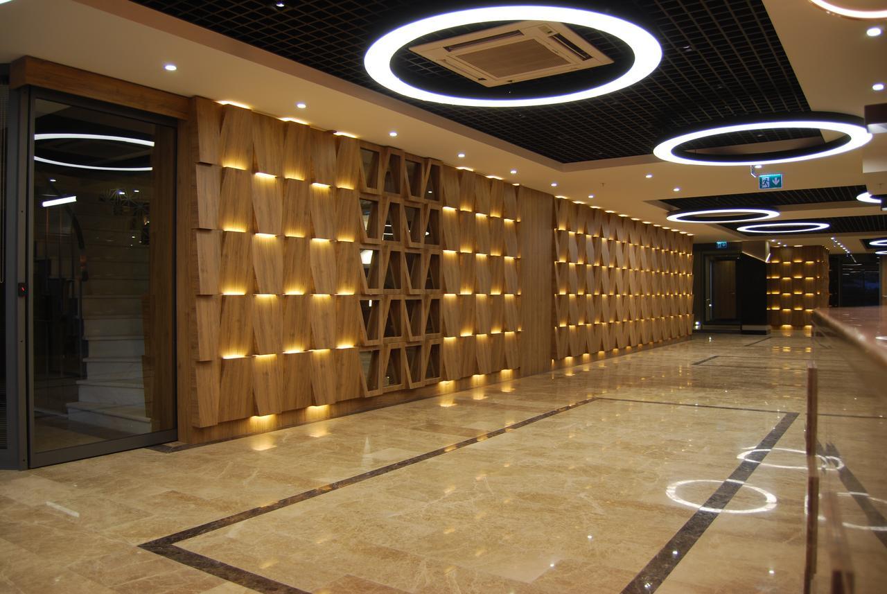 Hotel The