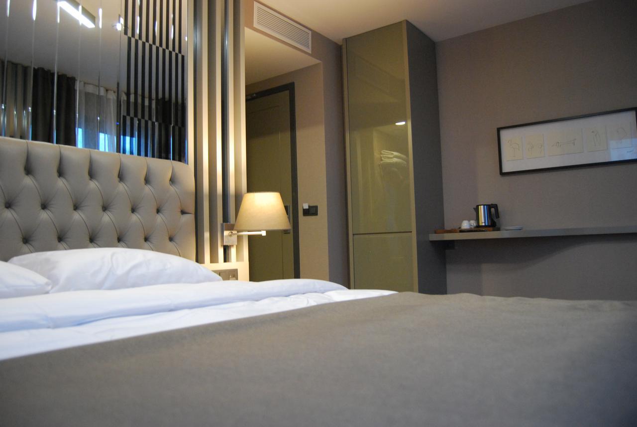 Hotel The