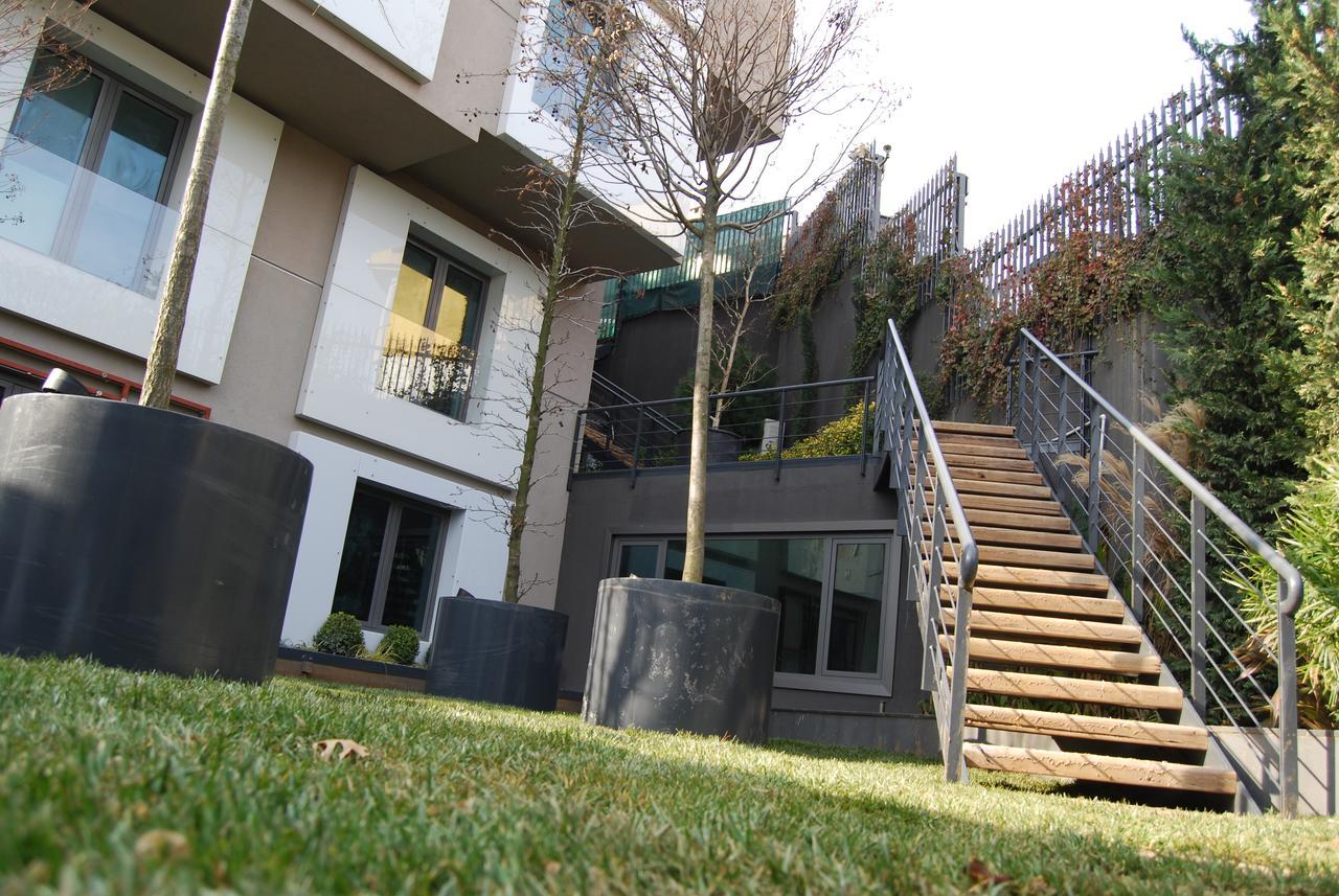 Hotel The 3*