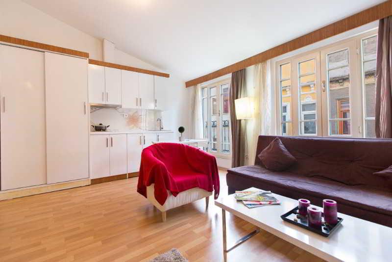 Aparthotel Aretias Antique House 2*