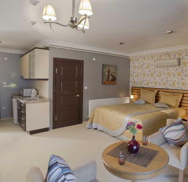 Aparthotel The Bosphorus House 3*