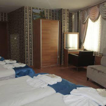 Hotel The Luxx Boutique 3*