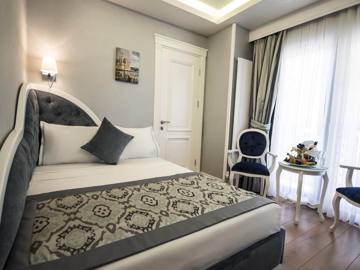 Antusa Palace & 4*
