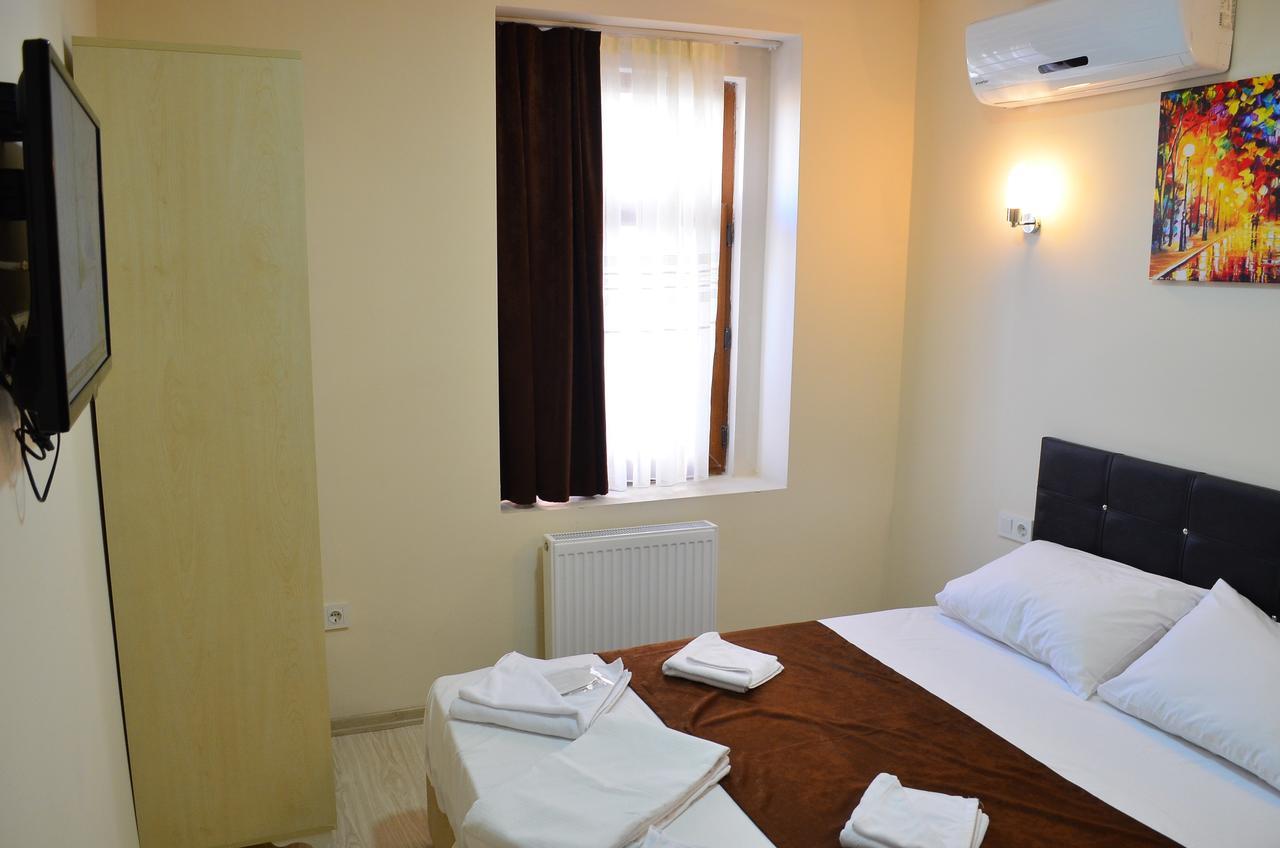 Addressuiteshotel 2*