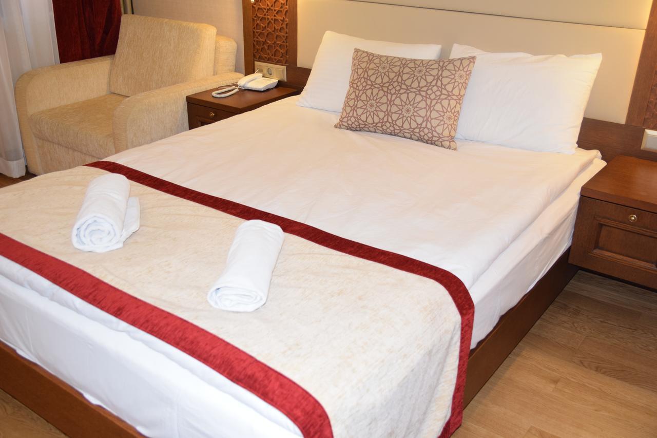 Lalinn Deluxe Hotel