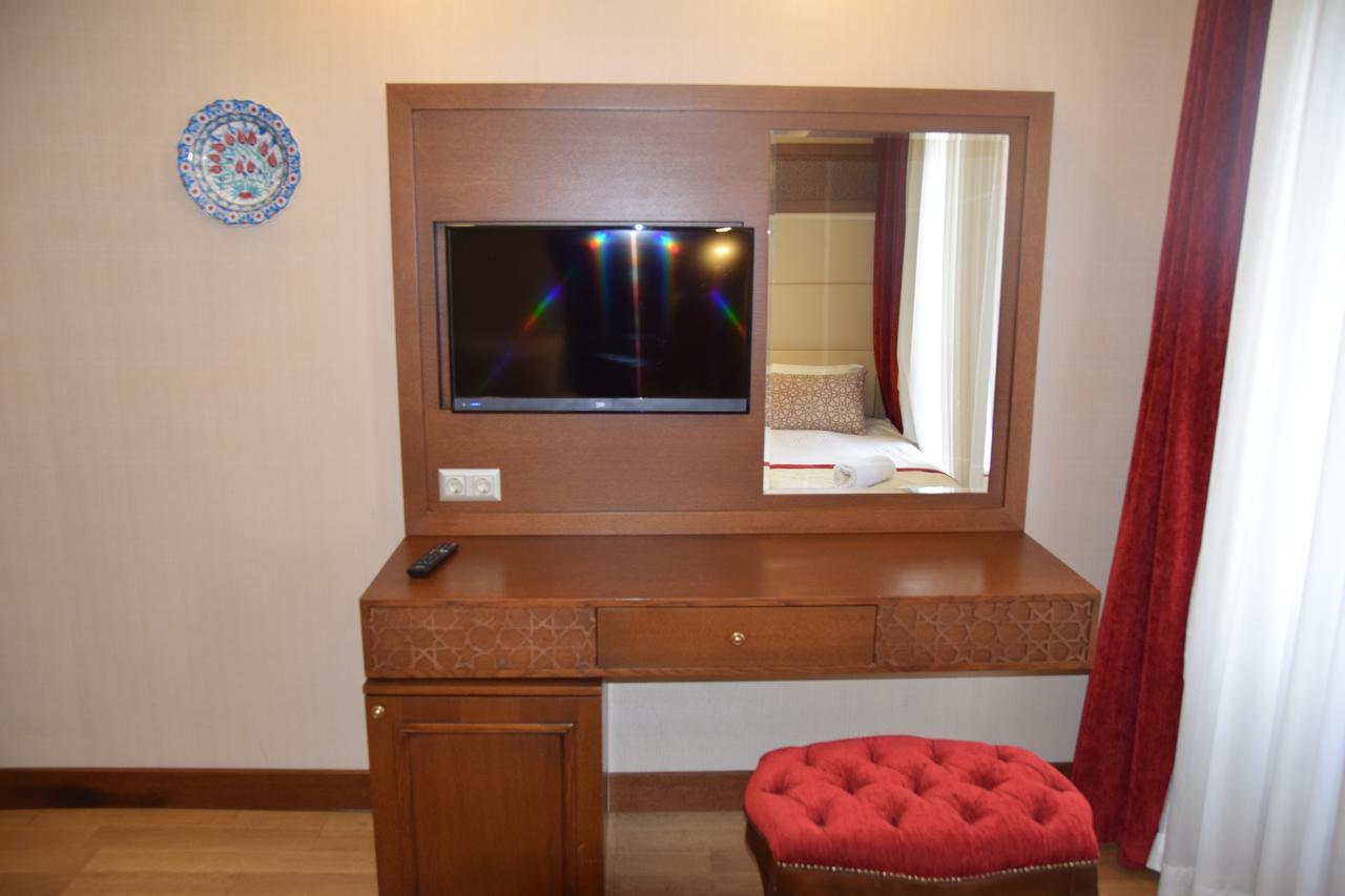 Hotel Lalinn Deluxe 3*