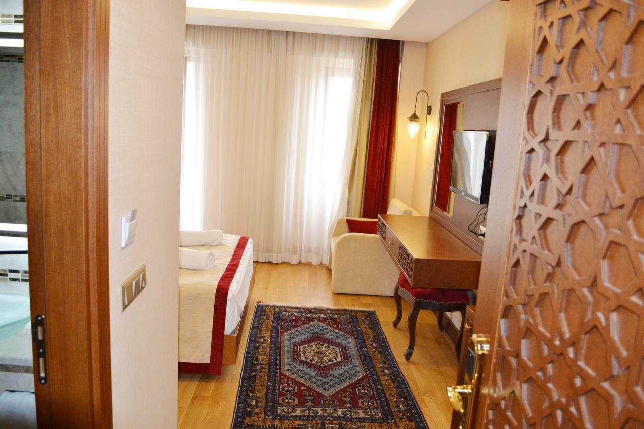 Lalinn Deluxe Hotel 3*