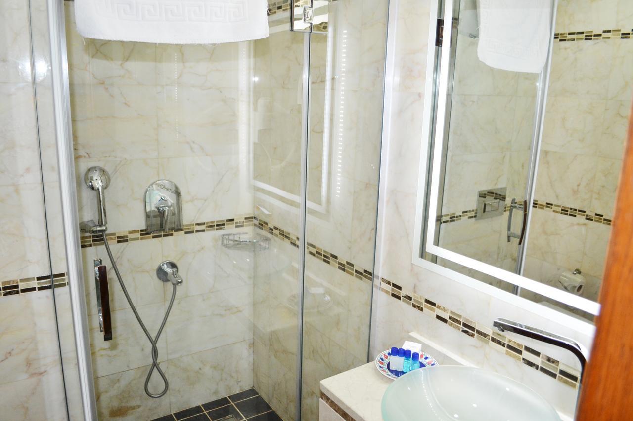 Otel Lalinn Deluxe