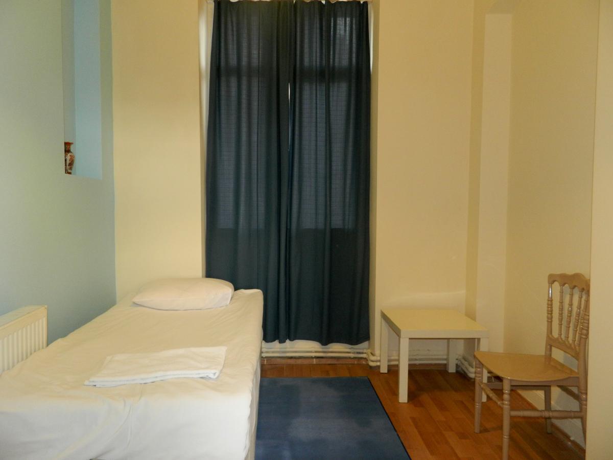 Taksim Family Flats Apartment *