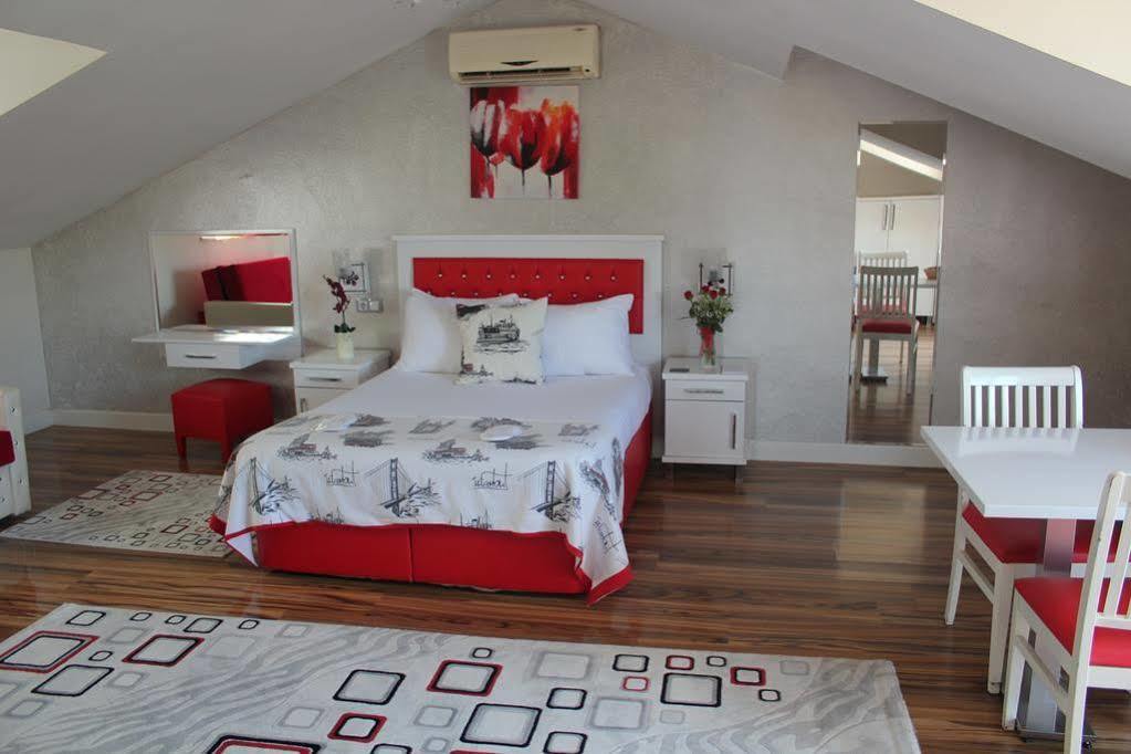 Galata Bridge Apartment