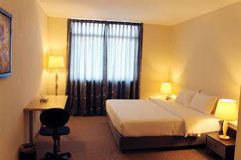Mirrors 4* Istanbul