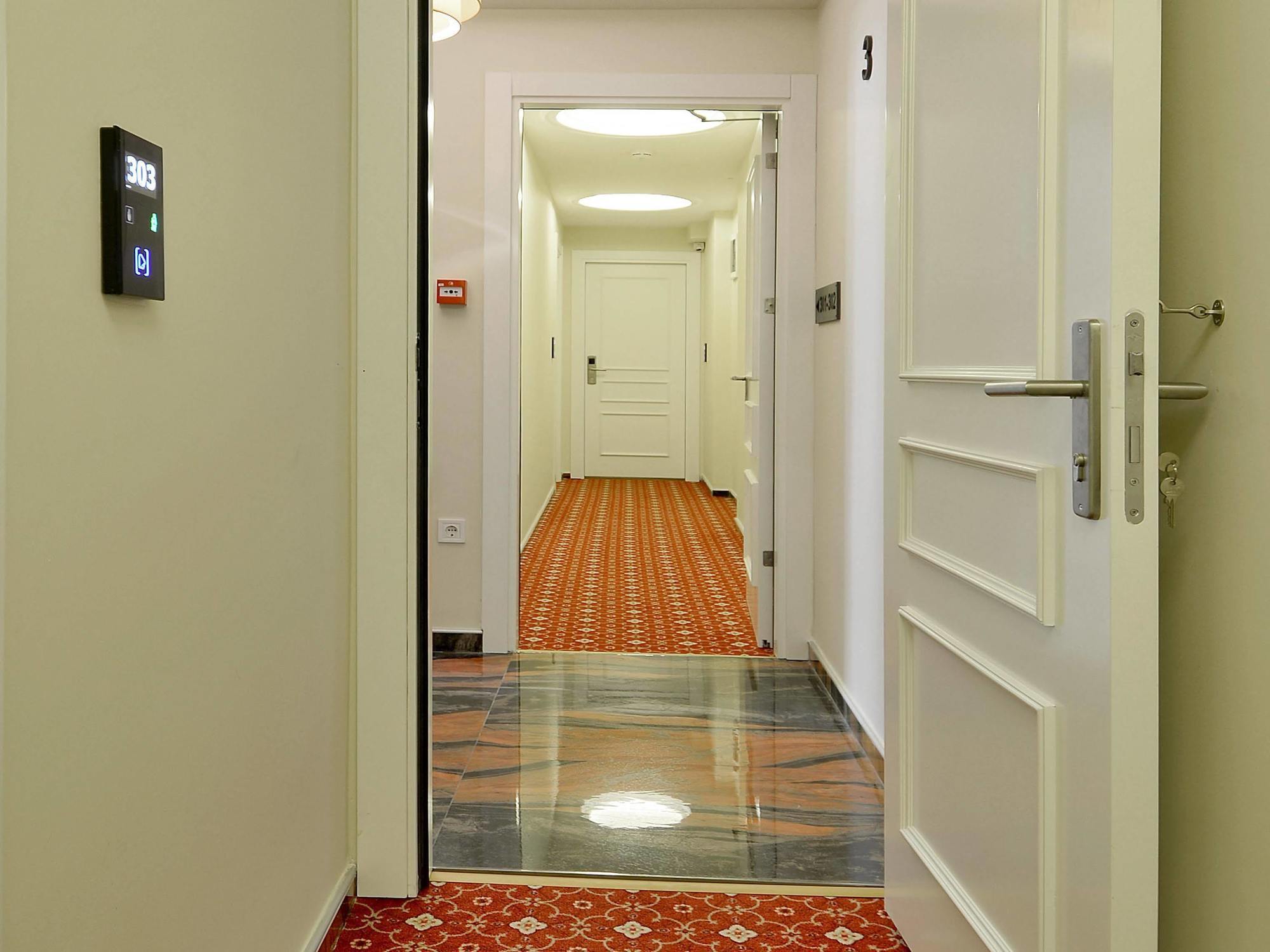 Life (adults Only) Hotel 4*