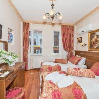 Turgut Hotel