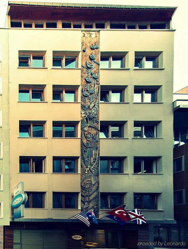 Hotel Olimpiyat 3*
