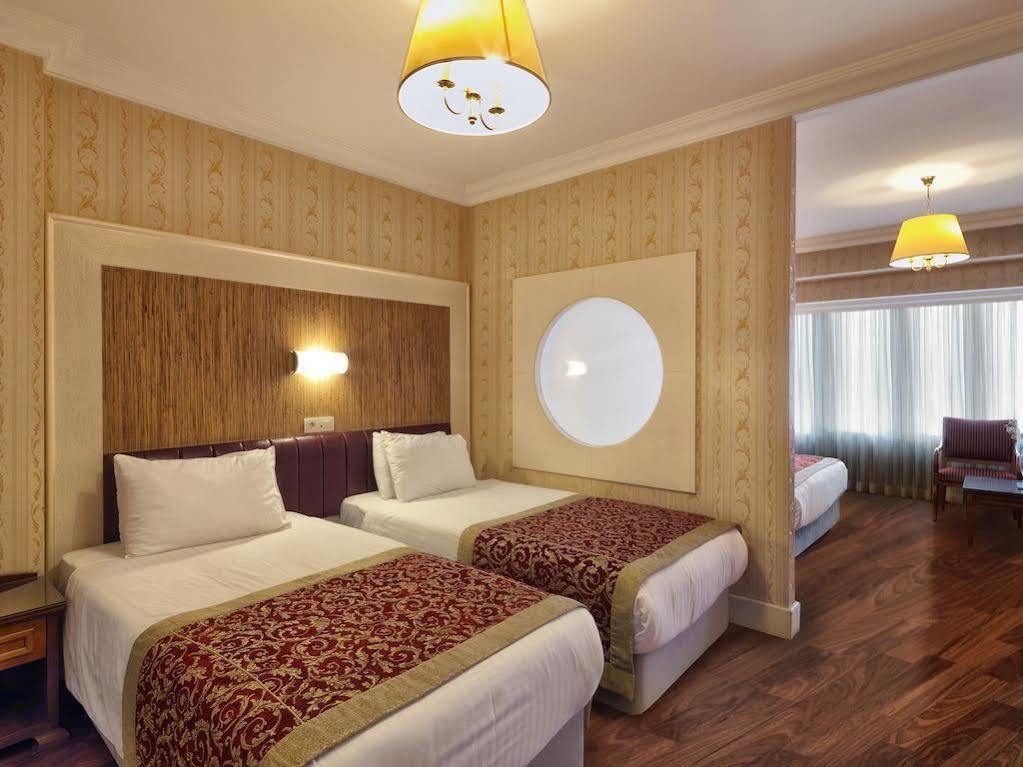 Hotel Taksim Metropark 4*