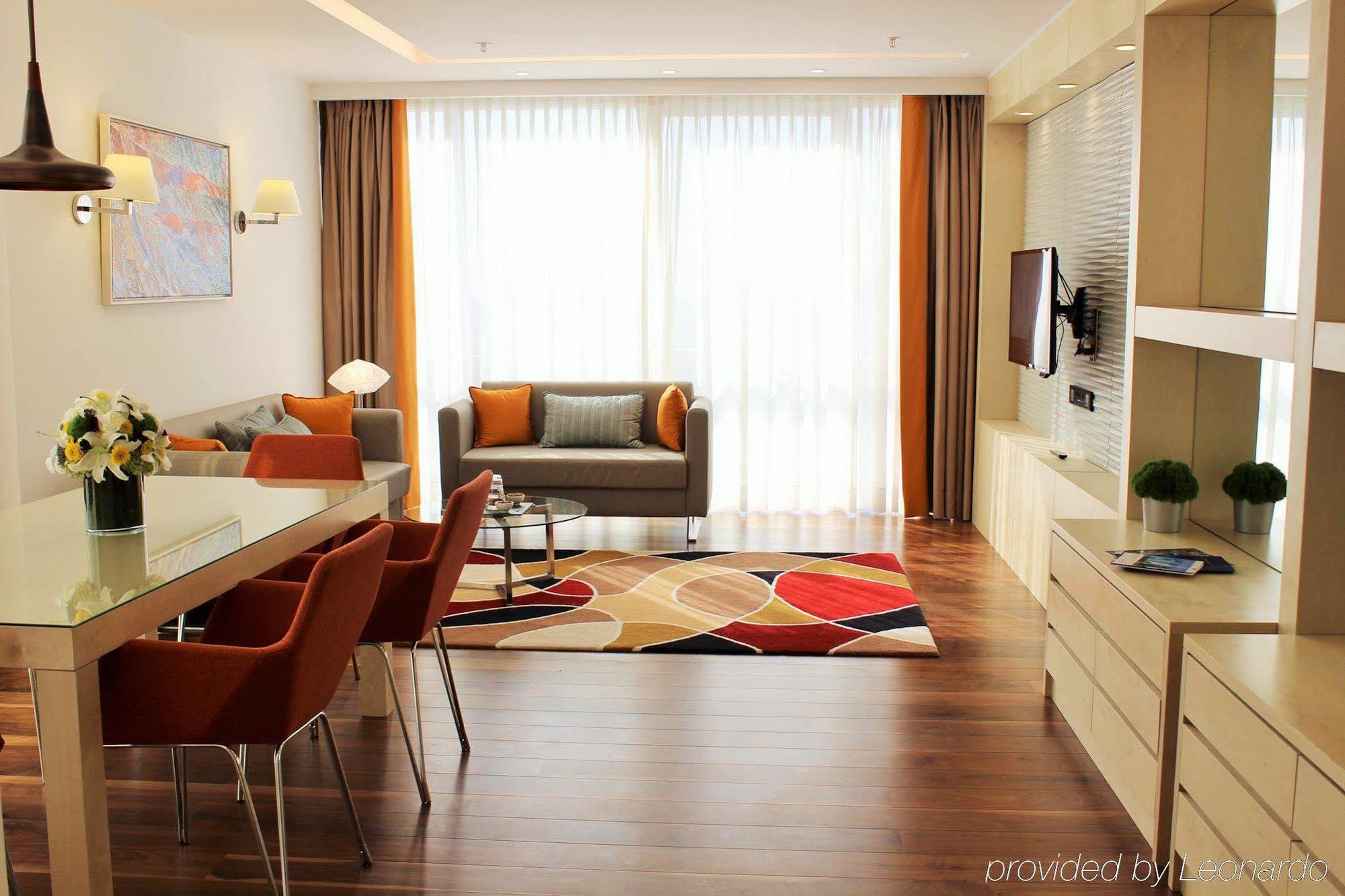 Otel Tango Arjaan By Rotana 5*