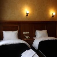Adonis Palace Hotel 3*