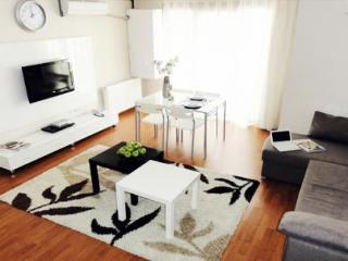 Akin Aparthotel 3*