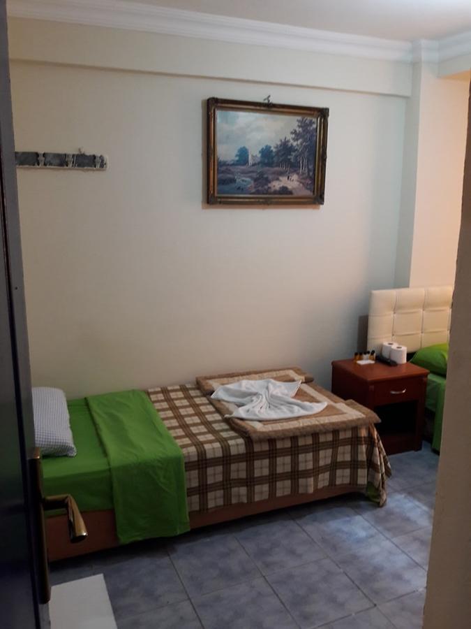Planet Hotel 3*
