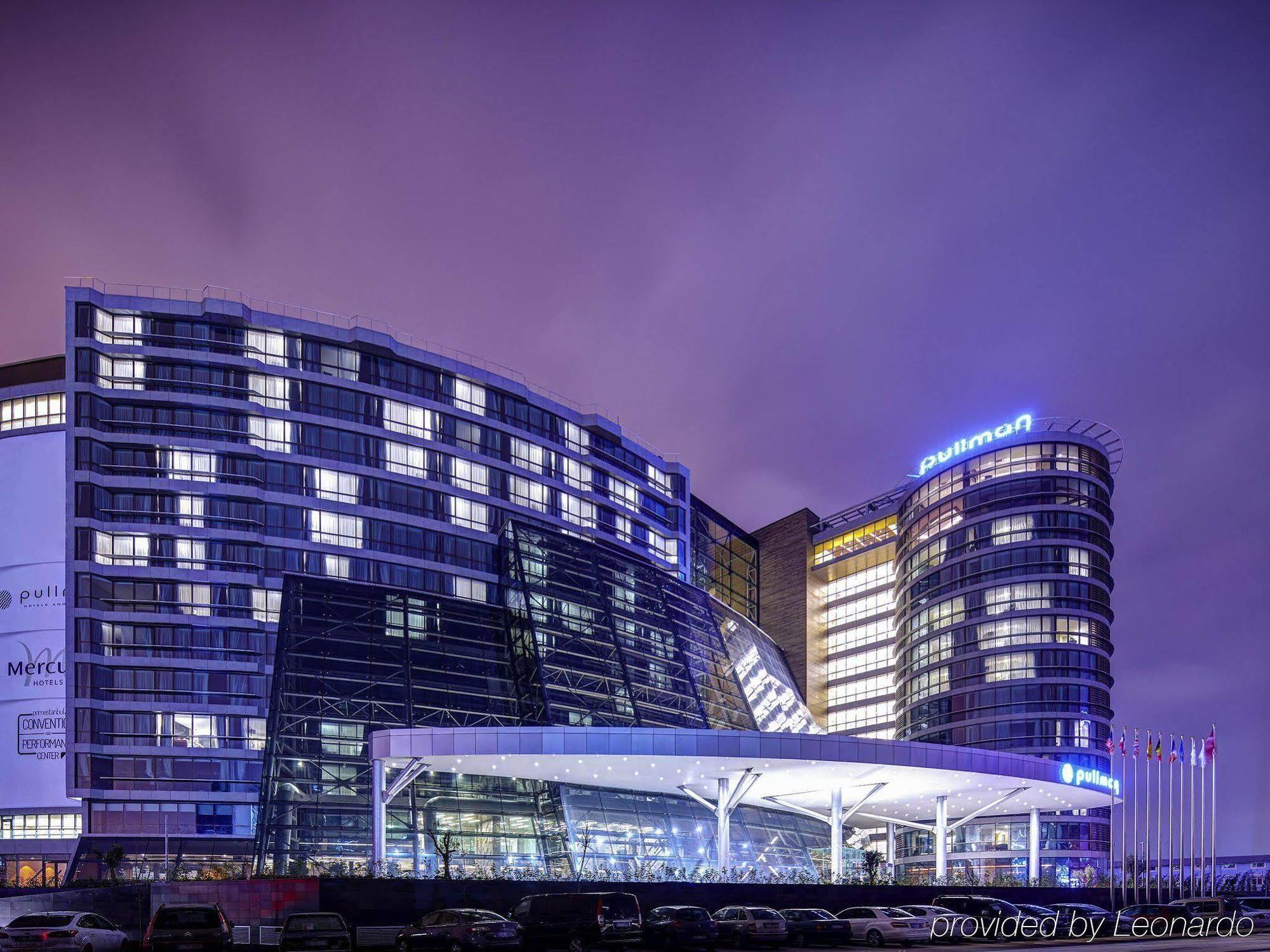 Pullman & Convention Center 5*