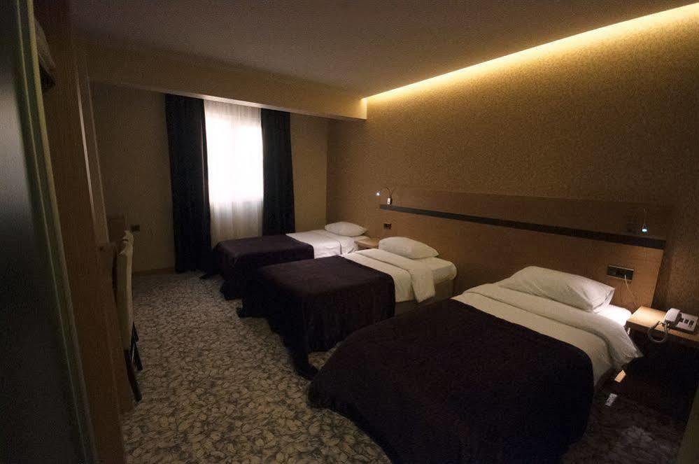 Osaka Airport 3* Istanbul