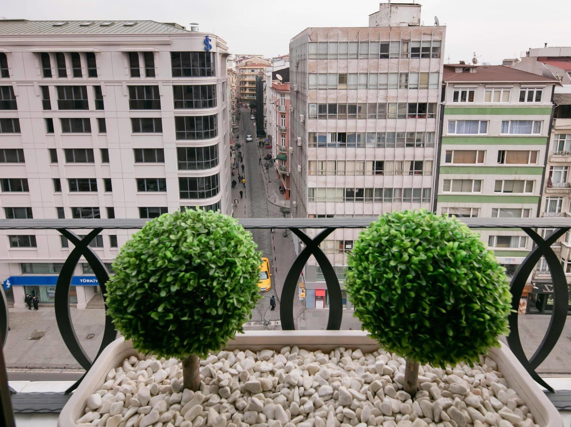 Tarus Osmanbey Istanbul