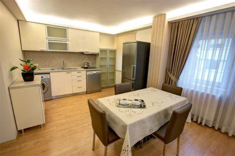 Aparthotel One Suadiye 3*