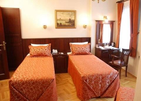 Hotel Osmanhan 3*