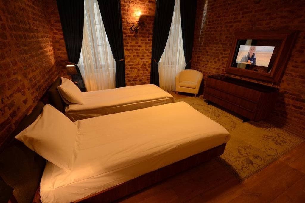 Otel Nine 3*