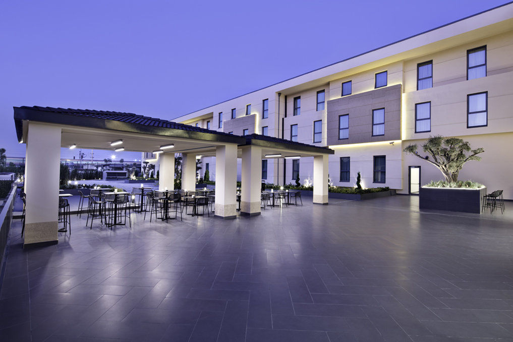 Hotel Hampton By Hilton Zeytinburnu