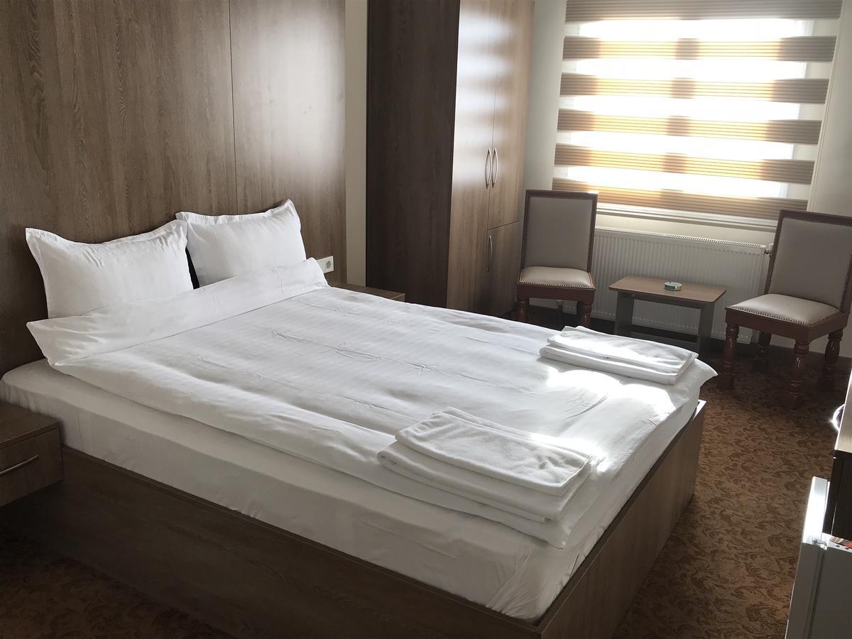 Hotel Ny World 3*
