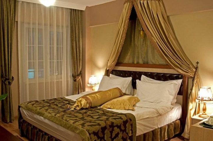 Noahs Ark 4*