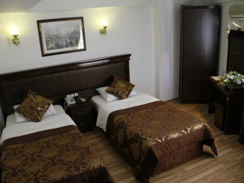Hotel Kuran International 3*