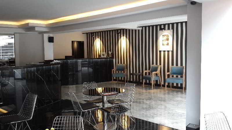 Hotel Mile Nisantasi 2*
