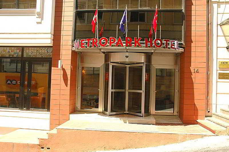 Taksim Metropark Hotel 4*