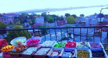 Guest house Metropolis & Istanbul
