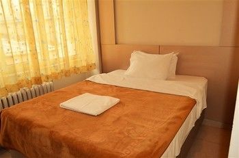 Yonca Otel 2*