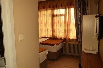 Hotel Yonca 2*