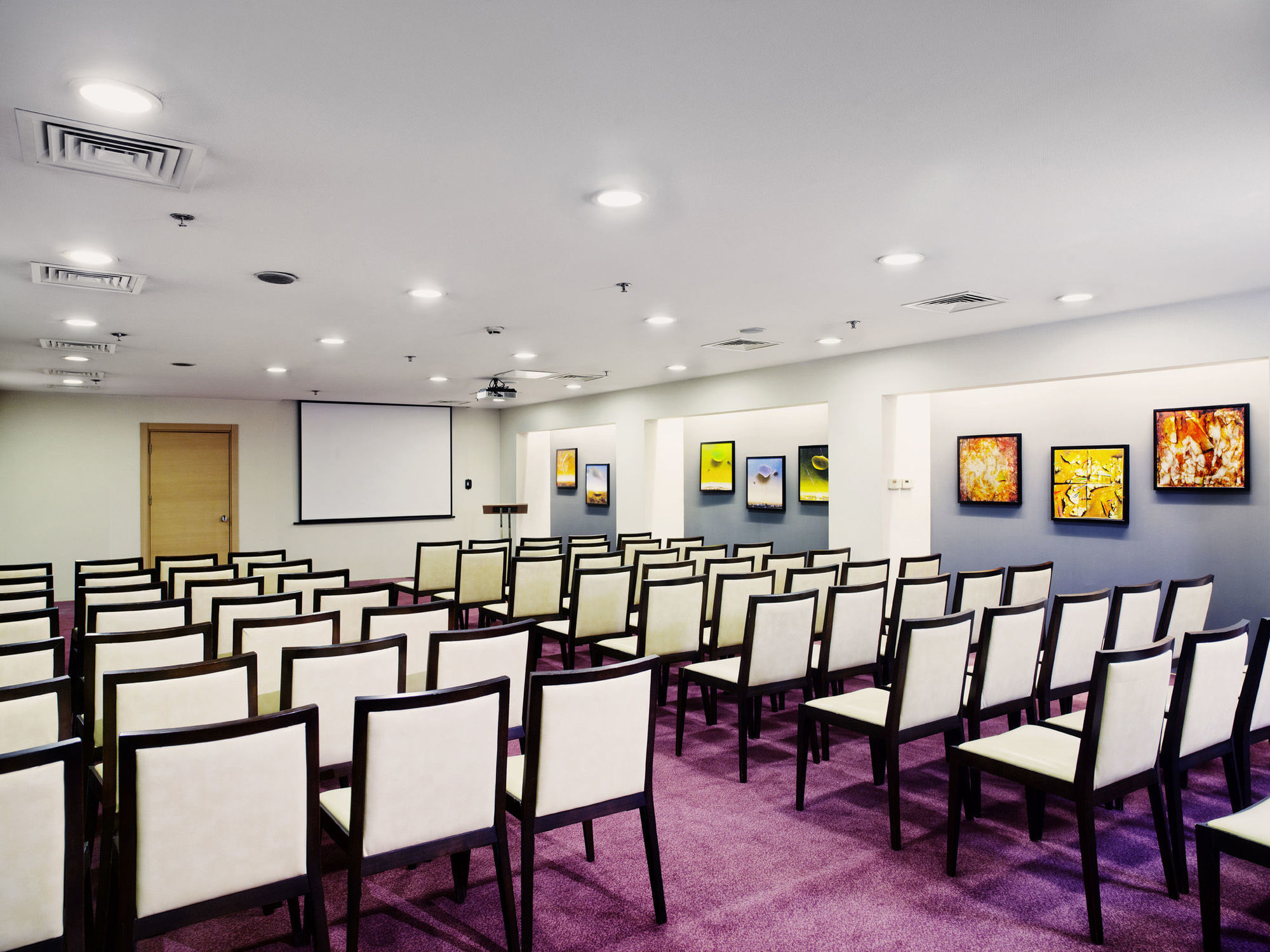 Western Eresin Taxim Hotel 4*