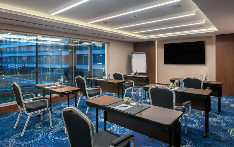 Hotel Radisson Blu Batisehir