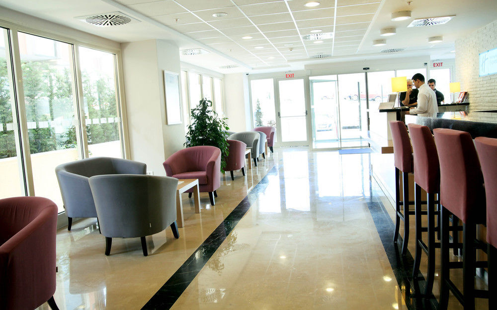 Express Istanbul-altunizade By Ihg 3* Istanbul