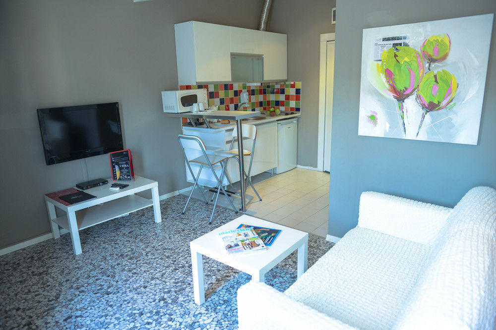 Aparthotel Cityloft 36 3*