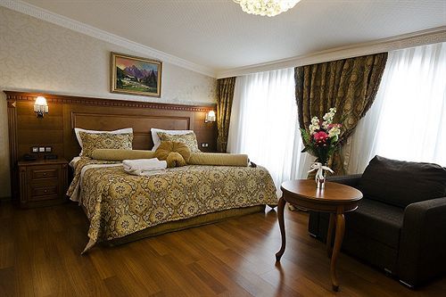 Hotel Millennium 4*