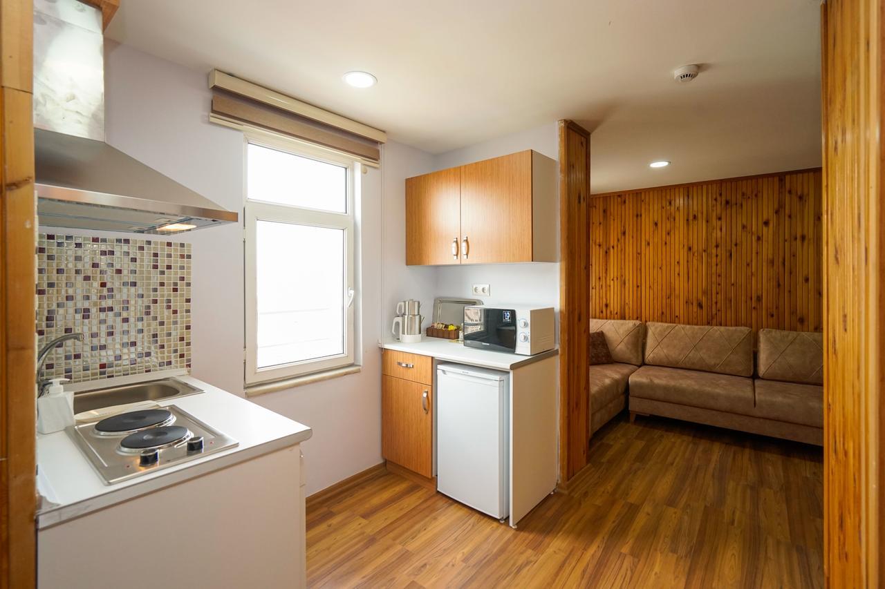 Element Aparthotel 2*