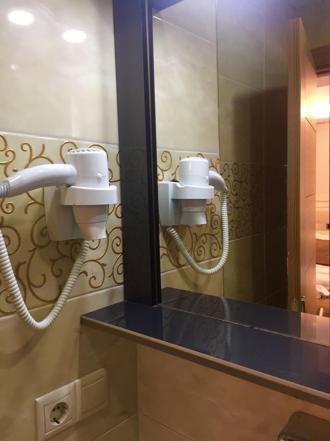 Hotel Arinc 2*