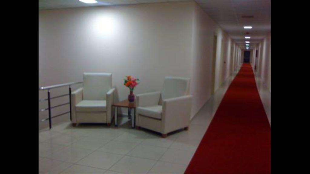 Legend Tem Hotel