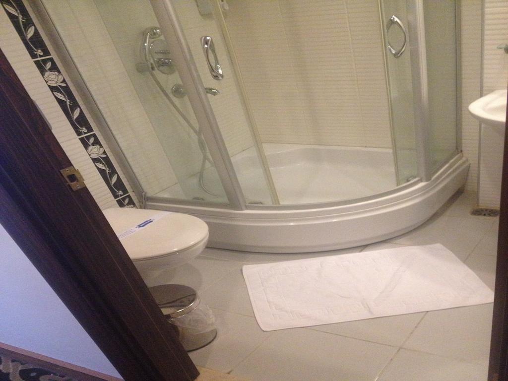 The Hotel 4*