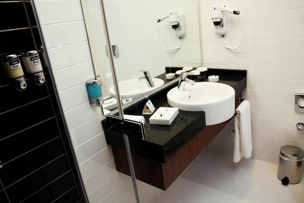 Express Istanbul-altunizade By Ihg 3* Istanbul