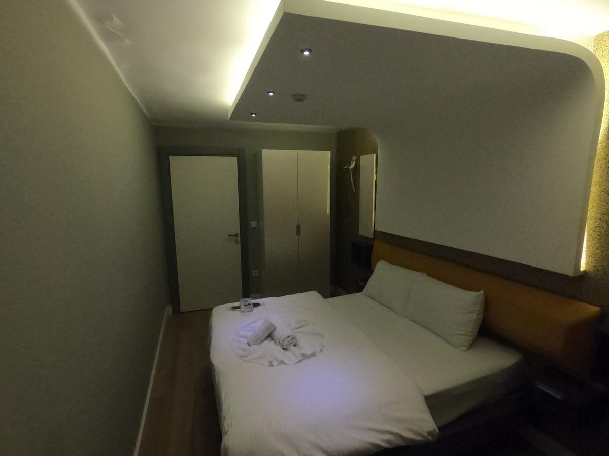 Corner Park Aparthotel